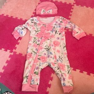 Floral baby pajamas with matching hat